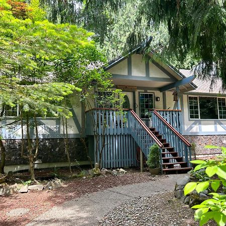 Cozy Bird House W Big Screen! Mount Hood Village Exterior photo