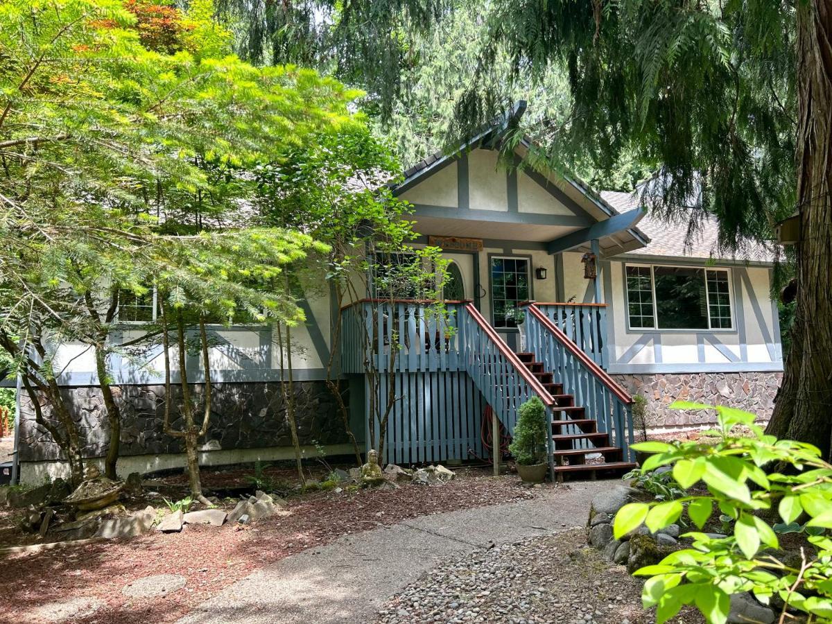 Cozy Bird House W Big Screen! Mount Hood Village Exterior photo