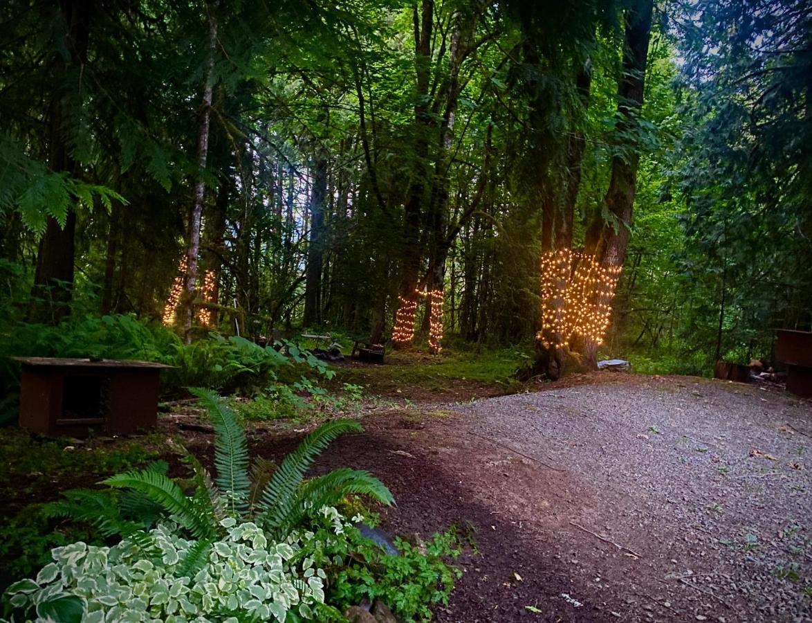 Cozy Bird House W Big Screen! Mount Hood Village Exterior photo